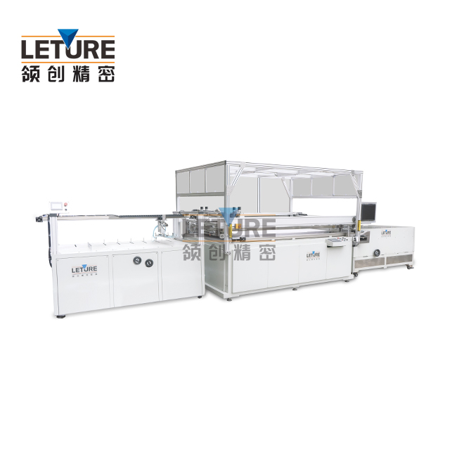 8200大型片材四柱絲網(wǎng)印刷機.jpg